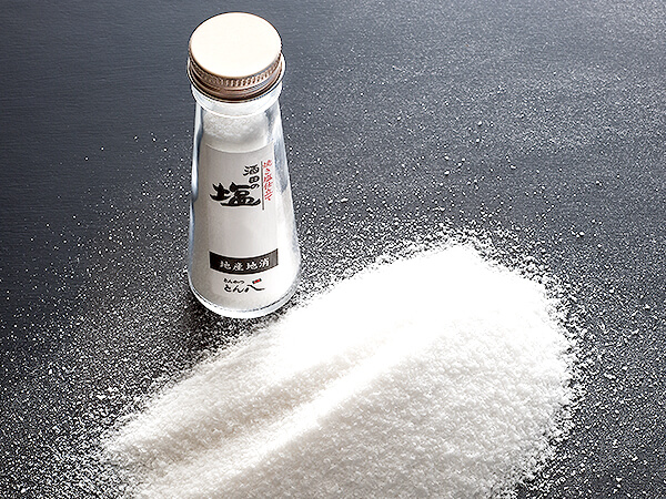 日本海の天然塩「酒田の塩」