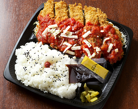 とんかつ伊太利亜チーズメンチ弁当